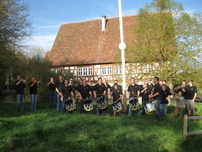 maibaum_2012neuhausen64.jpg